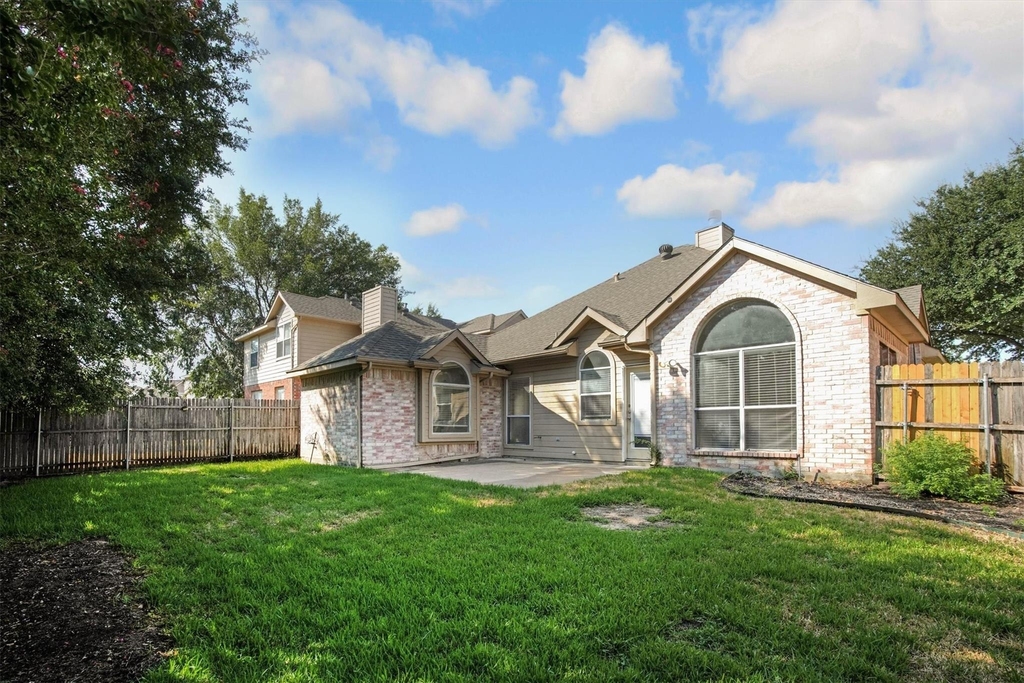 2508 Lakeshore Drive - Photo 34