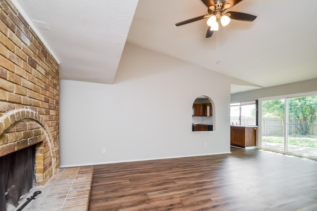 5702 Magnolia Lane - Photo 3