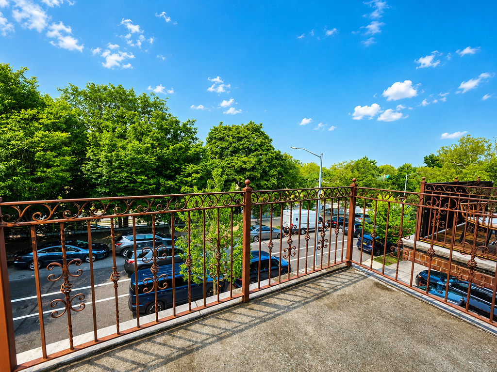 560 19th Street - Photo 4