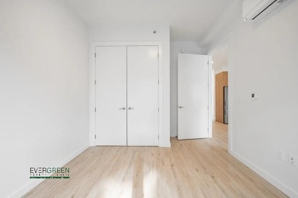 161 Lenox Road - Photo 3
