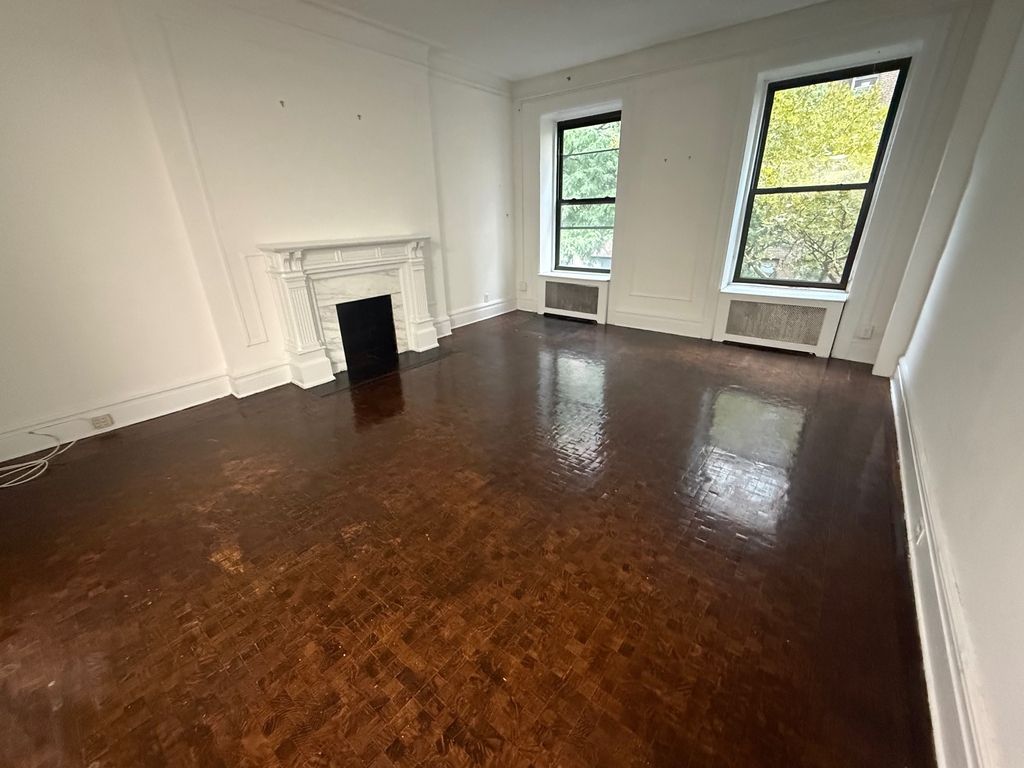 24 East 80th Street - Photo 0
