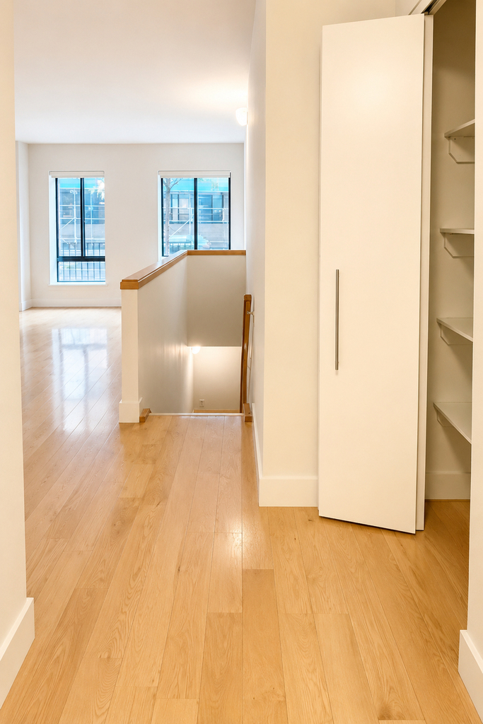 W 53rd Street - Photo 3