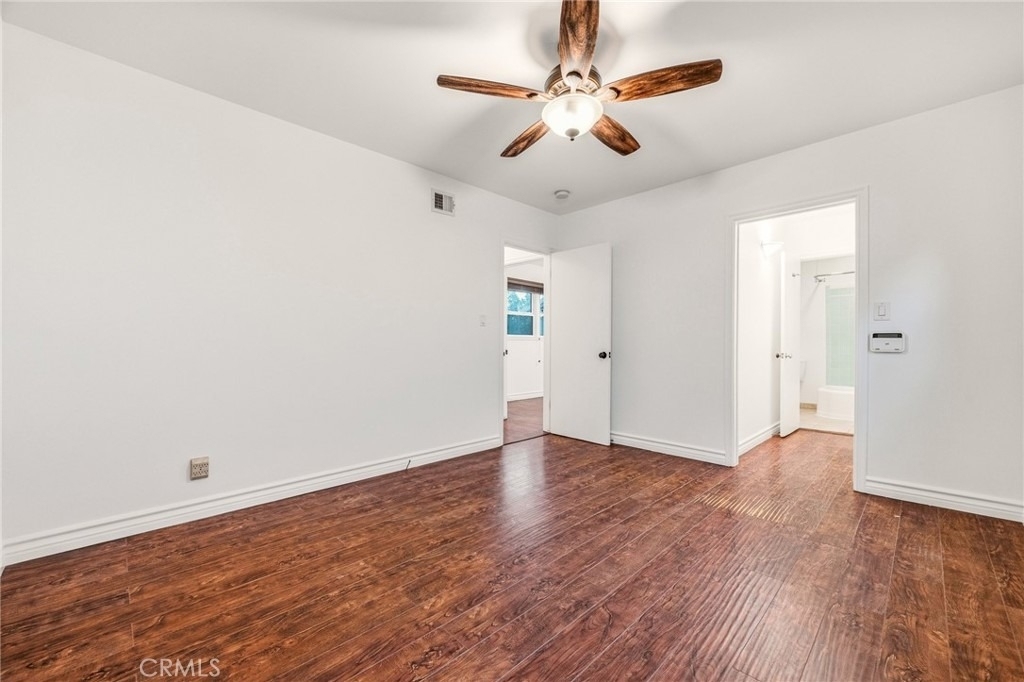 6928 Vanscoy - Photo 14