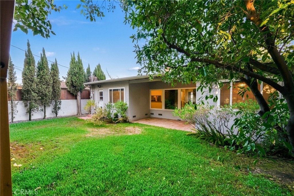 6928 Vanscoy - Photo 28