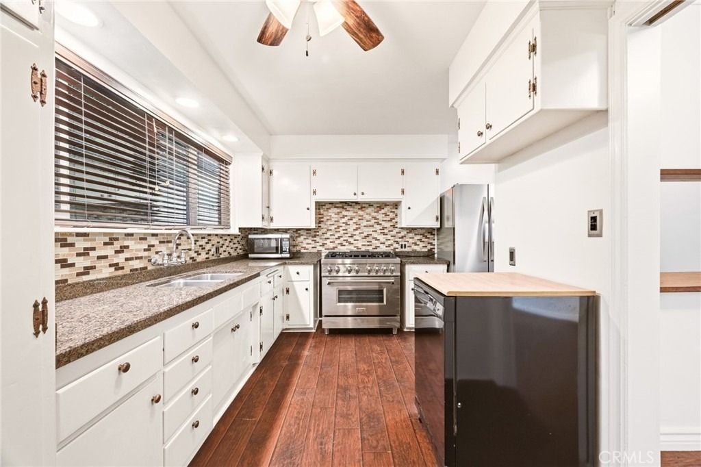 6928 Vanscoy - Photo 7