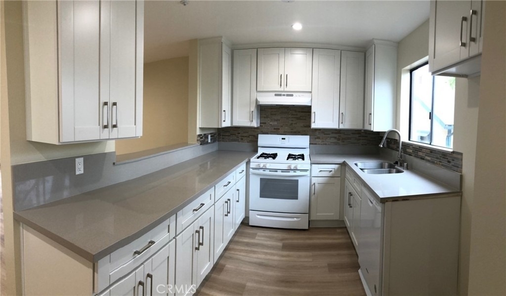 604 W Milford Street - Photo 3