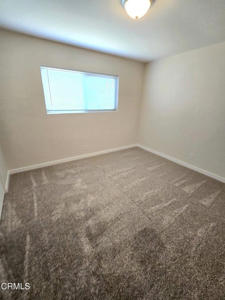 2974 Sherwin Avenue - Photo 11