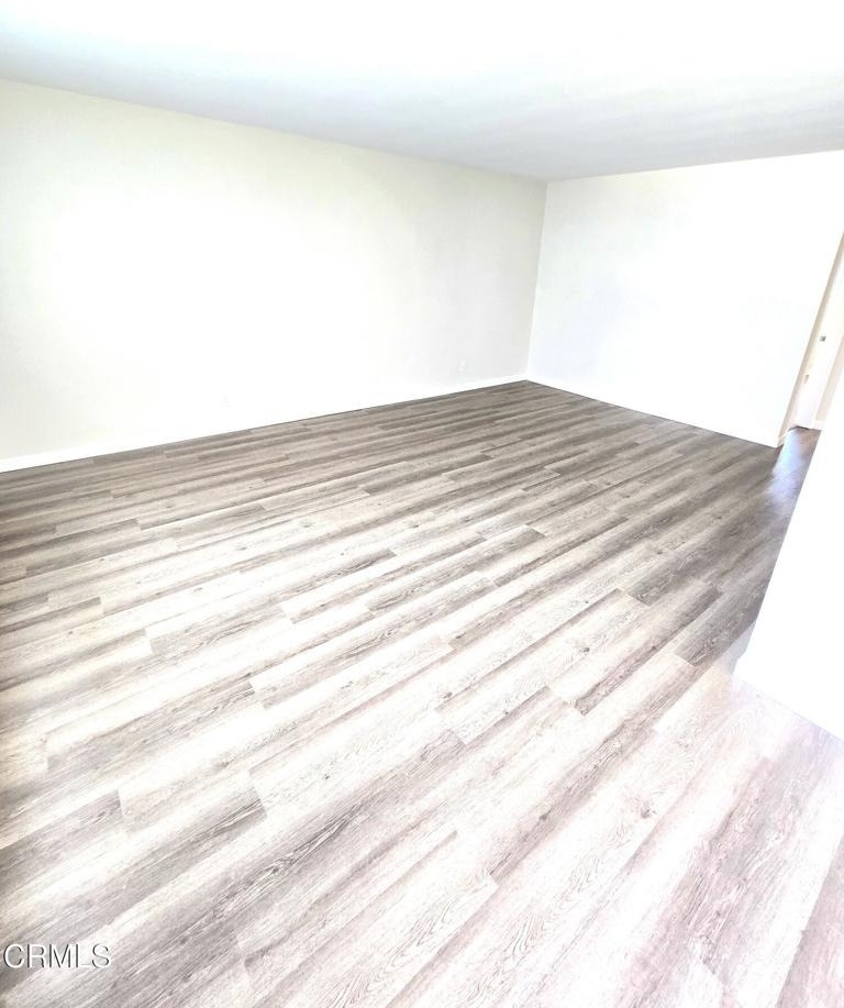 2974 Sherwin Avenue - Photo 10