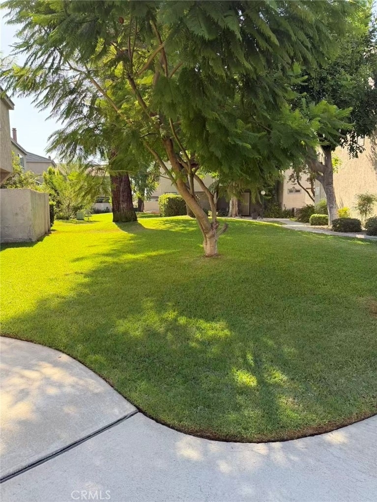 1708 Puente Avenue - Photo 17