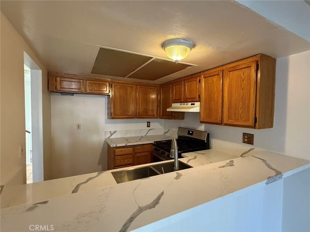 1708 Puente Avenue - Photo 2