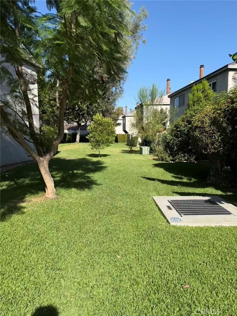 1708 Puente Avenue - Photo 16
