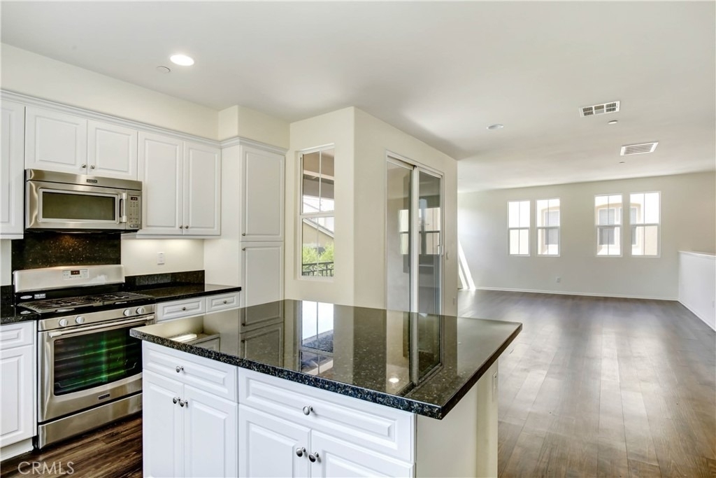12474 Phoenix Court - Photo 15