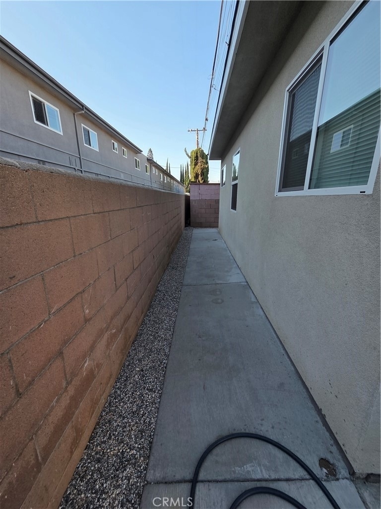 121 North Baymar - Photo 15