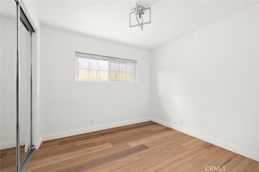 5237 Mecca - Photo 7
