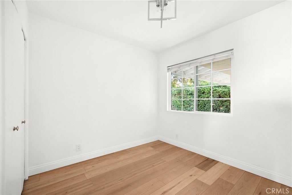 5237 Mecca - Photo 5