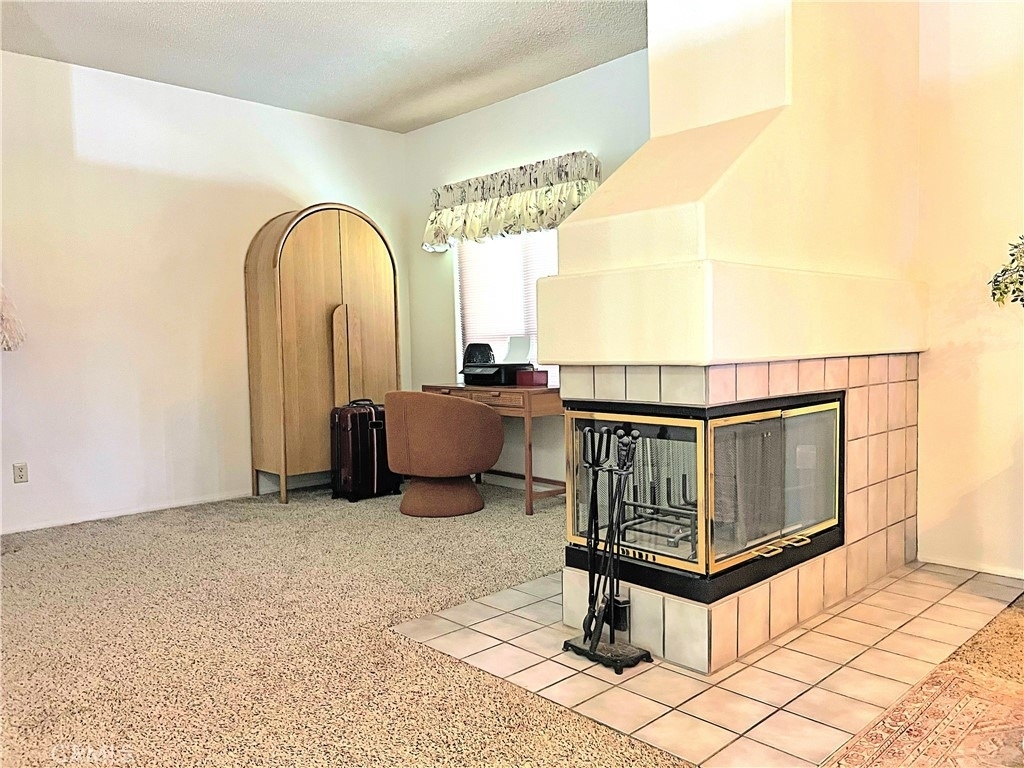 42205 Round Hill Drive - Photo 38