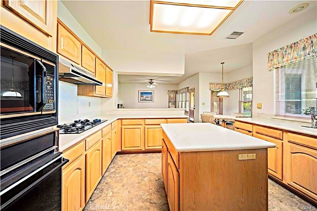 42205 Round Hill Drive - Photo 14