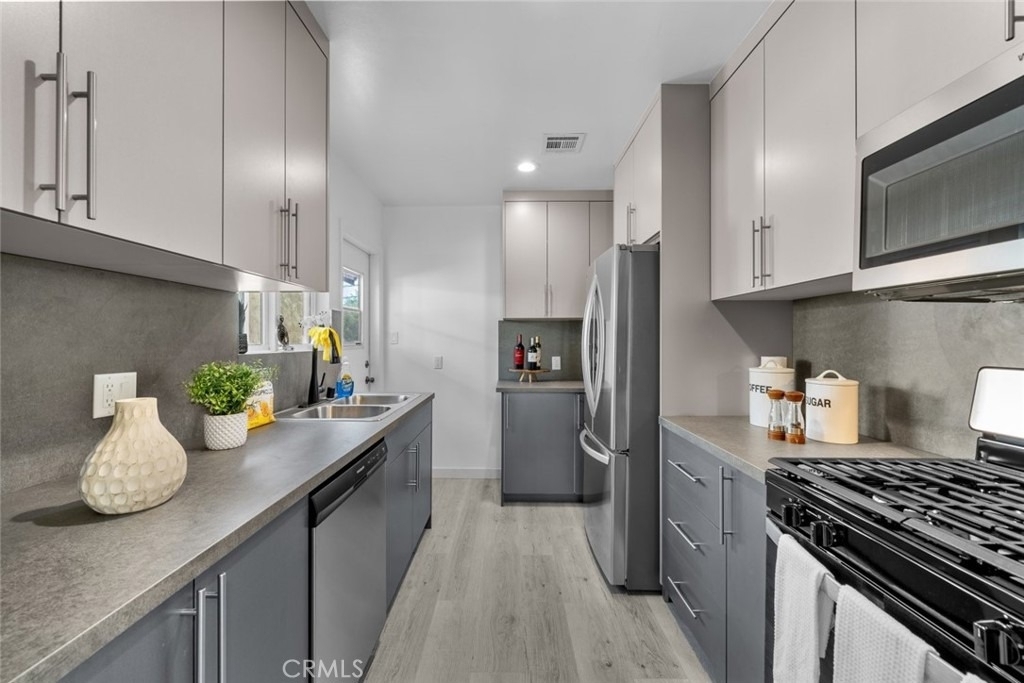3708 Danny Street - Photo 9