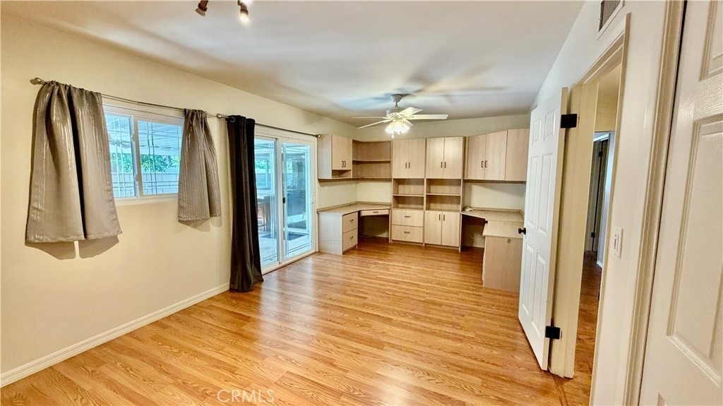 7843 Woodlake Avenue - Photo 12