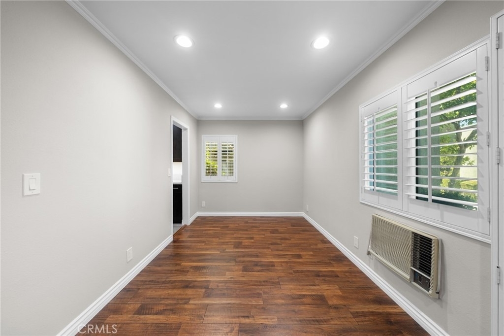 4935 Indian Wood - Photo 6