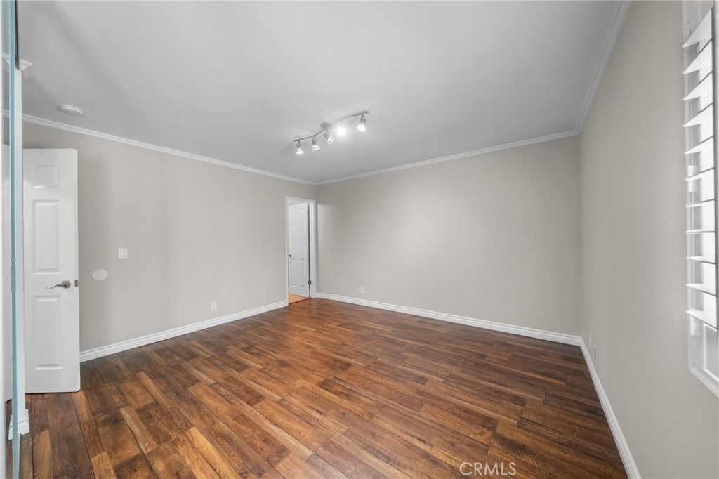 4935 Indian Wood - Photo 11