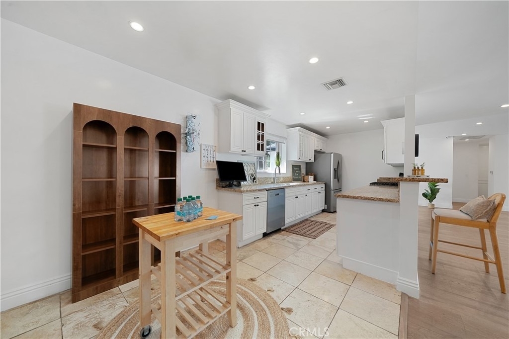 9150 Zelzah Avenue - Photo 24