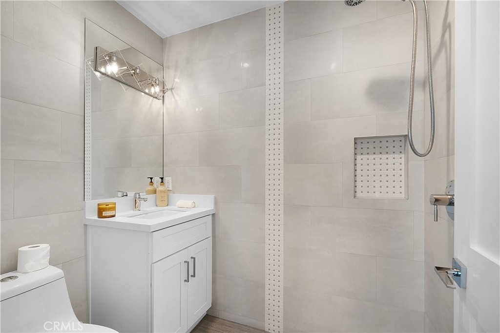 9150 Zelzah Avenue - Photo 32