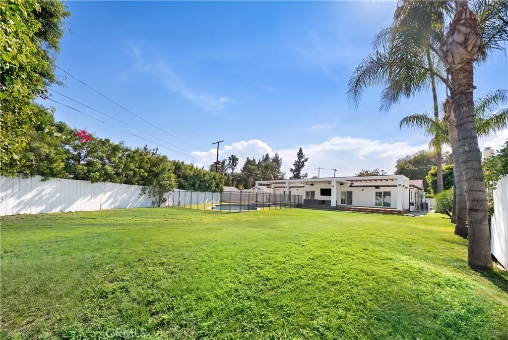 9150 Zelzah Avenue - Photo 7