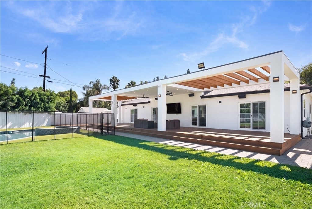 9150 Zelzah Avenue - Photo 9