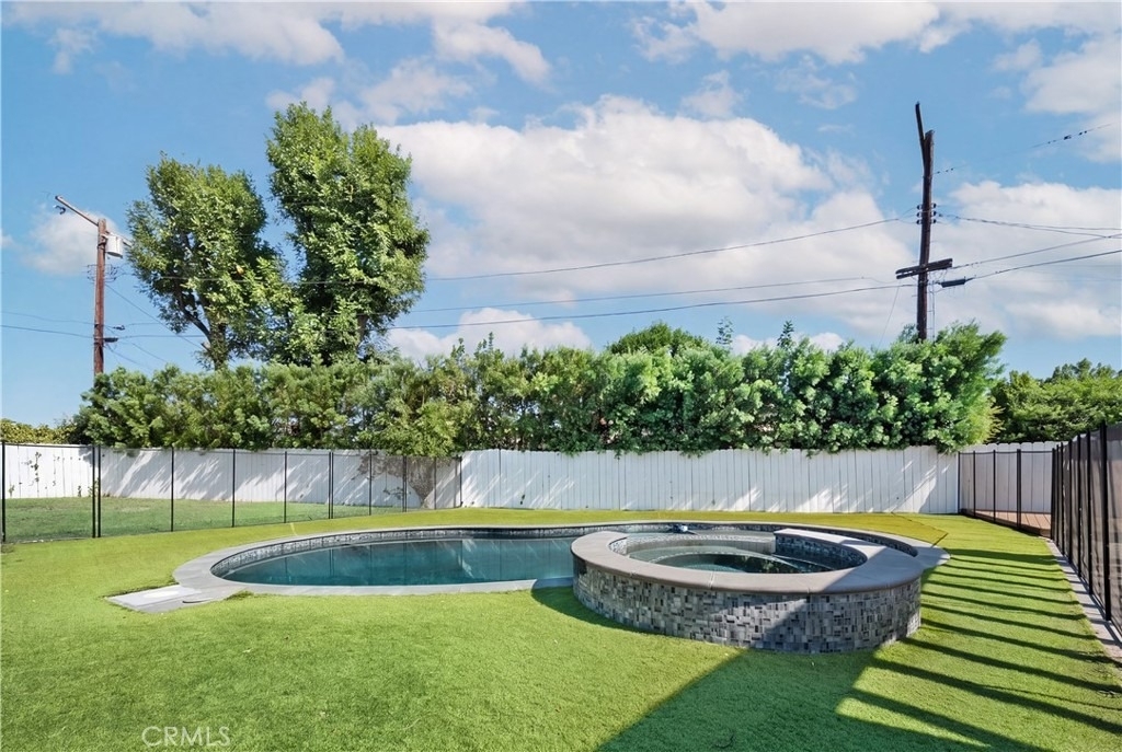 9150 Zelzah Avenue - Photo 5