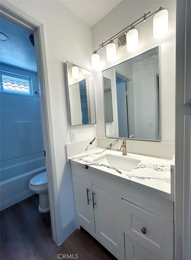 1031 Linden Avenue #104 - Photo 3