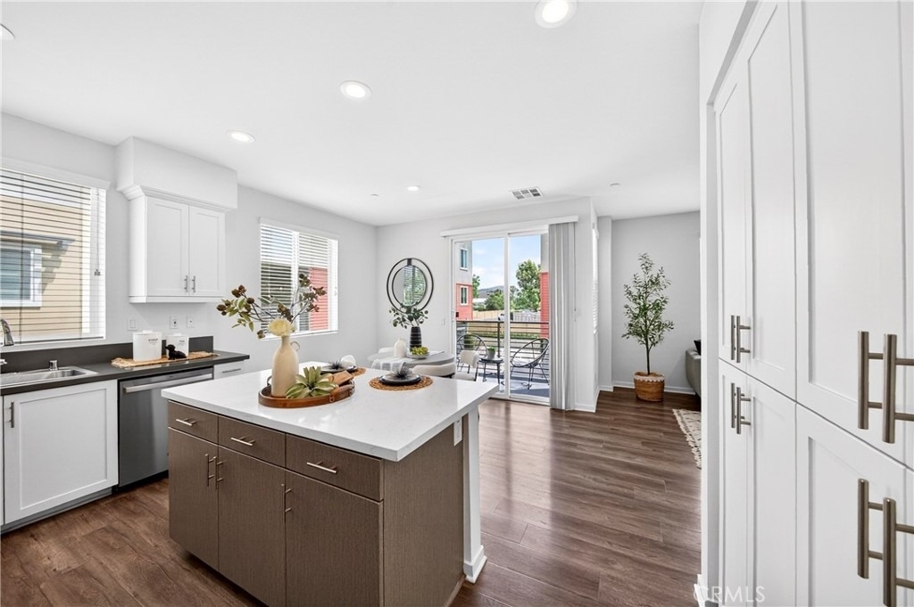 156 N Orange - Photo 10