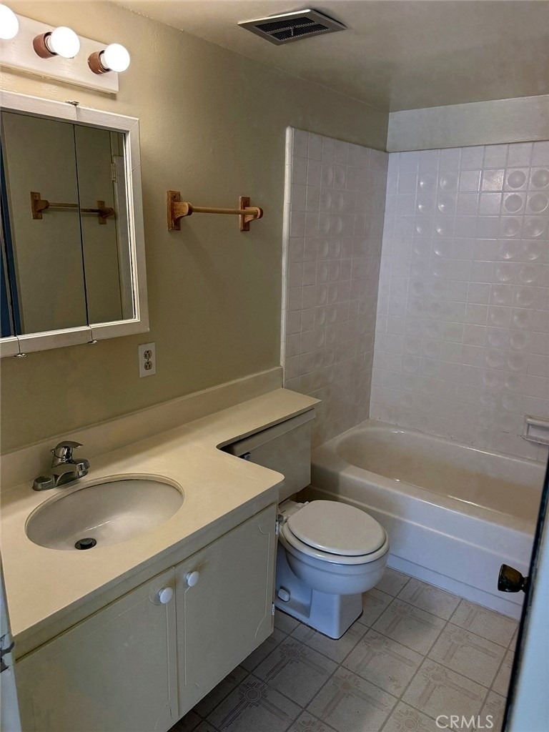 8170 Crowley - Photo 4