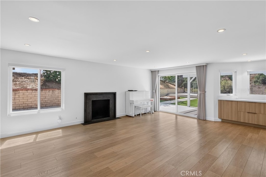 2423 Joel Drive - Photo 8