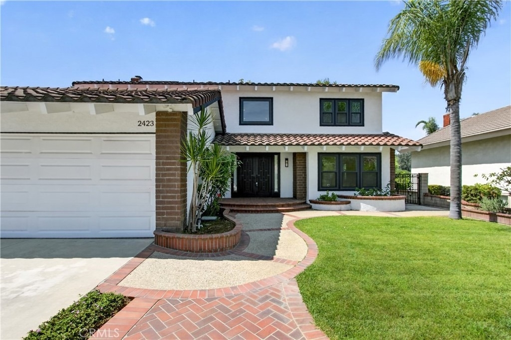 2423 Joel Drive - Photo 3