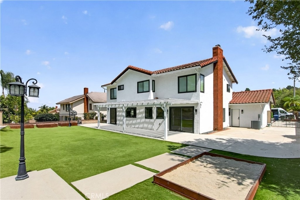 2423 Joel Drive - Photo 36