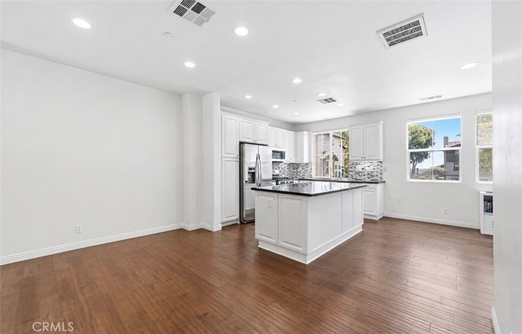 2043 Owens Drive - Photo 2