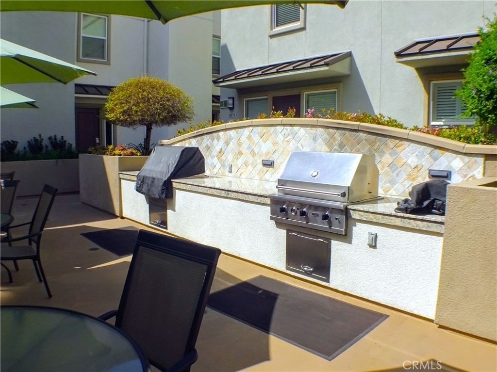 16674 Bellflower Boulevard - Photo 4