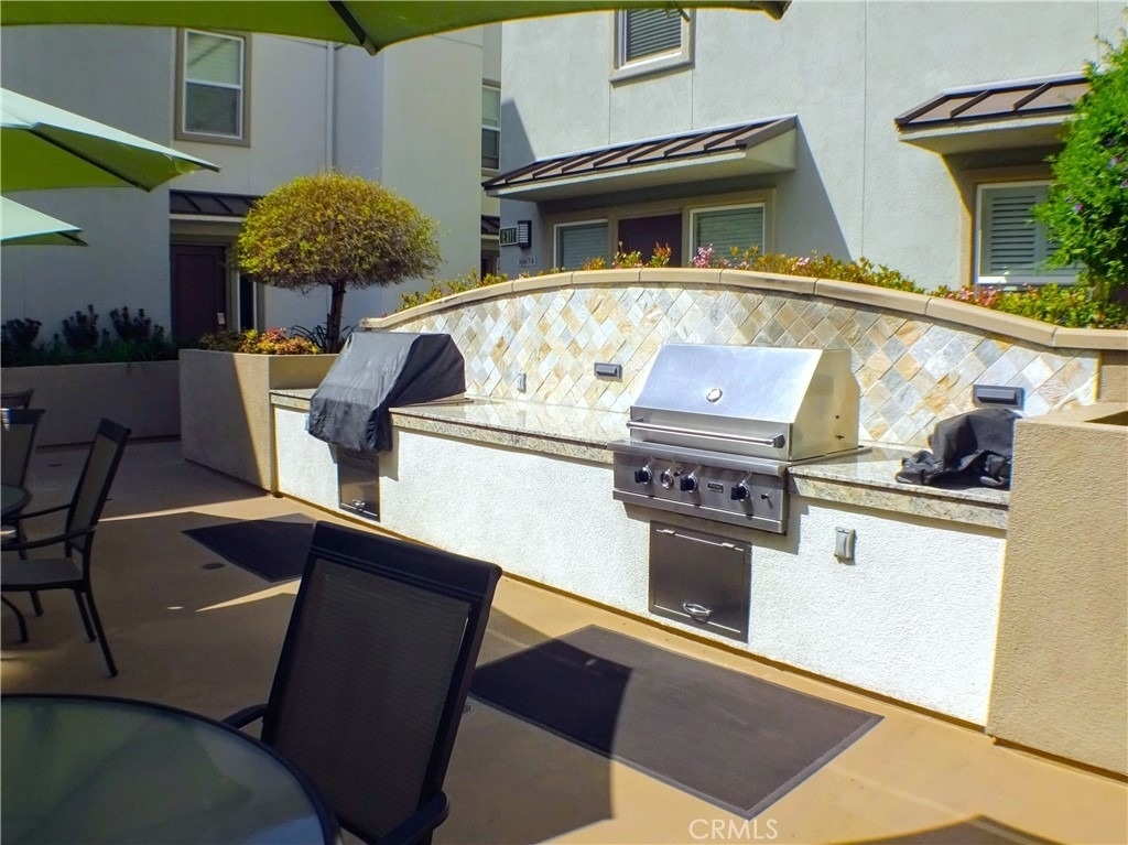 16674 Bellflower Boulevard - Photo 4