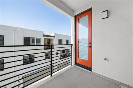 2151 Crescent Walk - Photo 5
