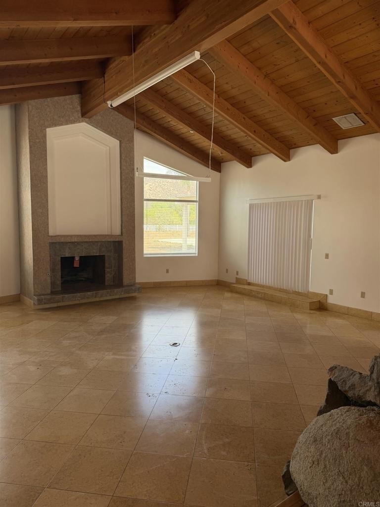 1555 Willow Glen Dr. - Photo 2
