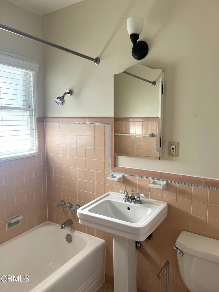 2008 Meridian Avenue - Photo 10
