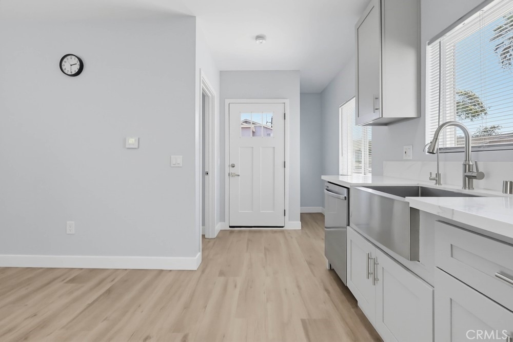 15813 Rosalita Drive - Photo 8