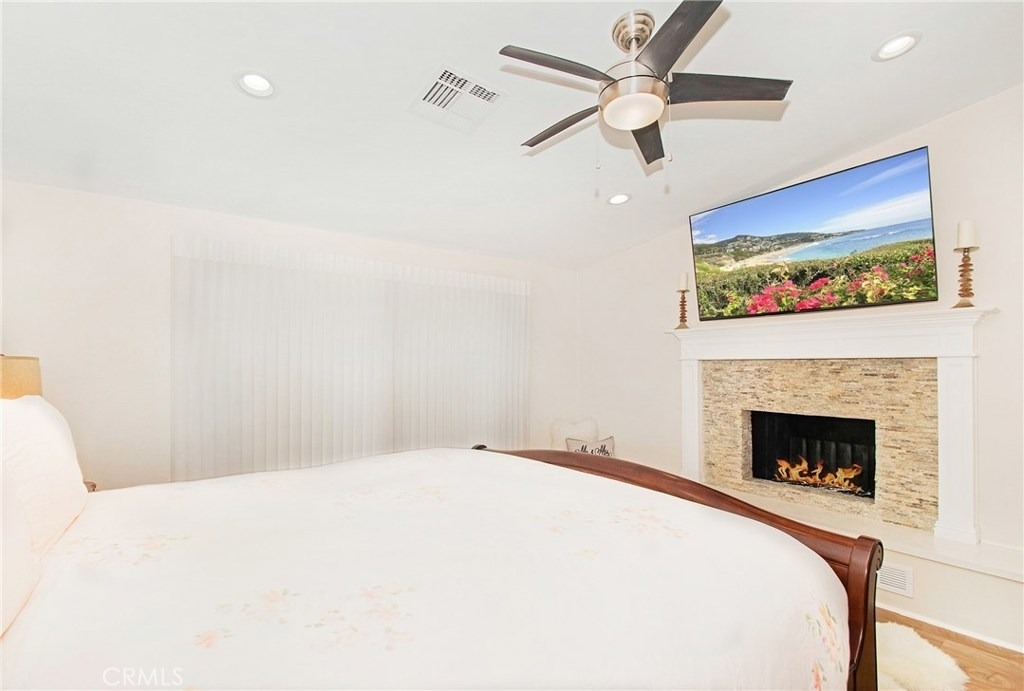 1007 S Cedar Avenue - Photo 10