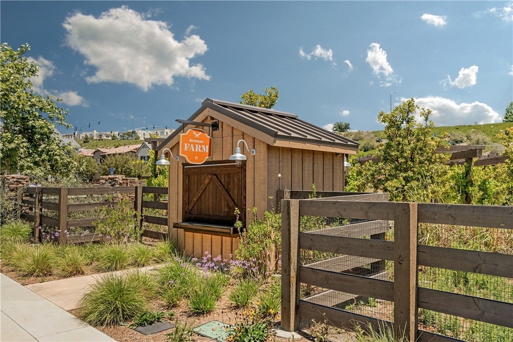441 Potter Way - Photo 72
