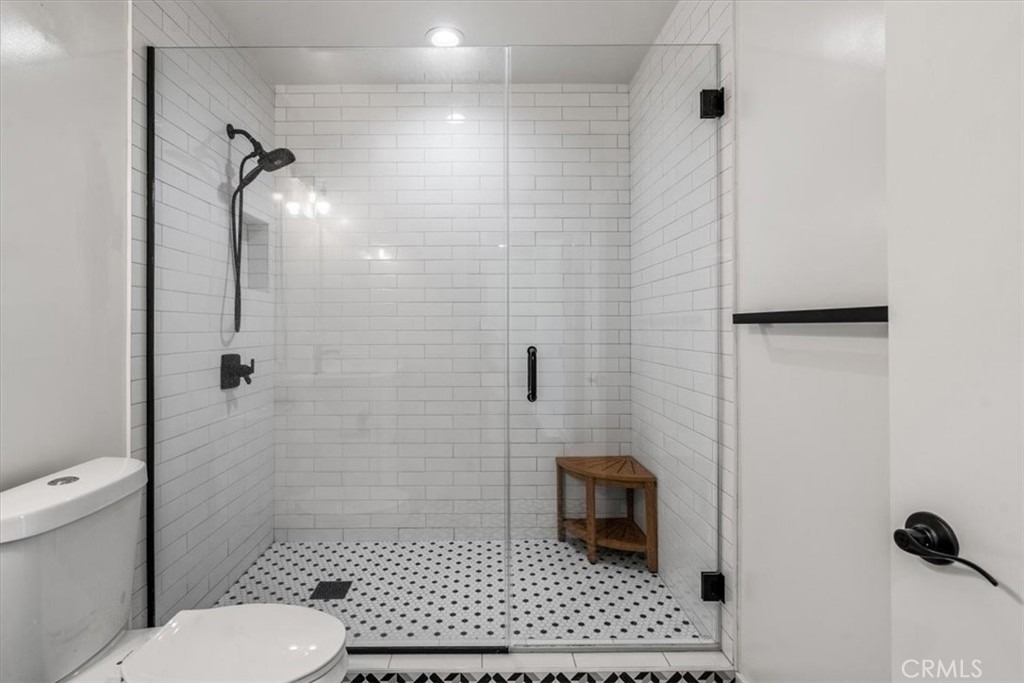 602 Douglas Street - Photo 20