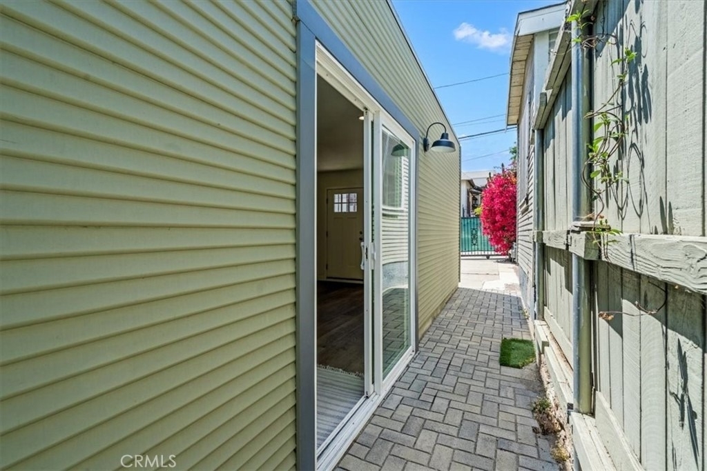 602 Douglas Street - Photo 23