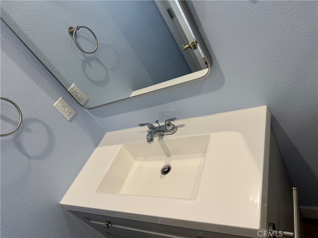 8686 Hastings Cir - Photo 8
