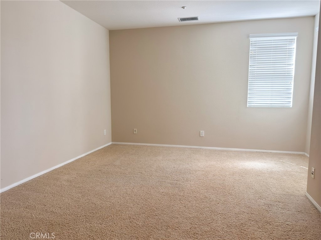 17 Whitworth - Photo 10
