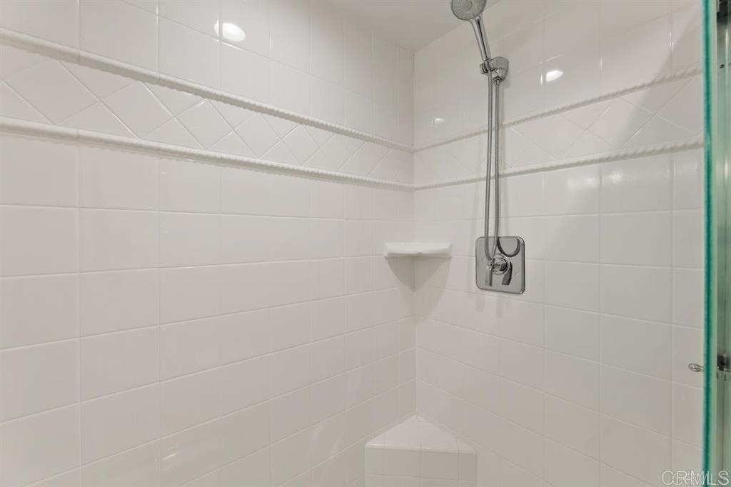640 W Solana Circle - Photo 16